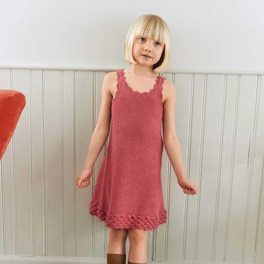Sandnes Garn Sandnes Garn Einzelanleitung 2603 Sommer Barn OG Baby Nr. 1 Roselyn Dress Junior - Deutsch 1 St Lieblingsgarn