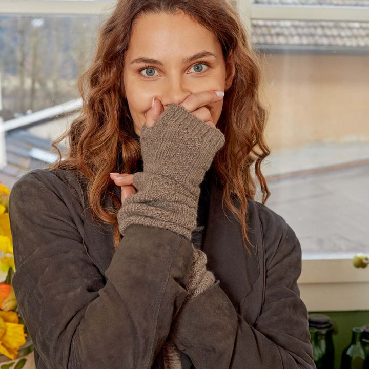 Lang Yarns Pattern Handstulpen aus Kaschmir Strickanleitung - Lang Yarns (PDF) Lieblingsgarn