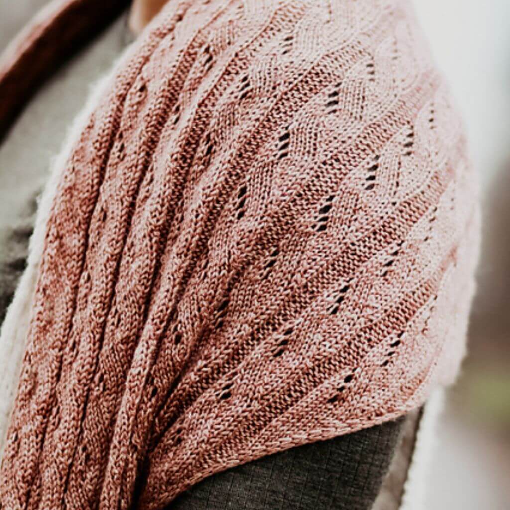 Appelbanne Design Pattern Tuch Hida Shawl Strickanleitung - AppelbanneDesign (PDF) Lieblingsgarn