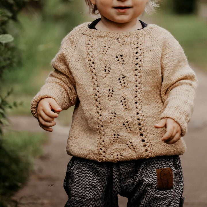 Appelbanne Design Pattern Kinderpullover Korngenser Strickanleitung - Appelbanne Design (PDF) bei bei bei bei Lieblingsgarn