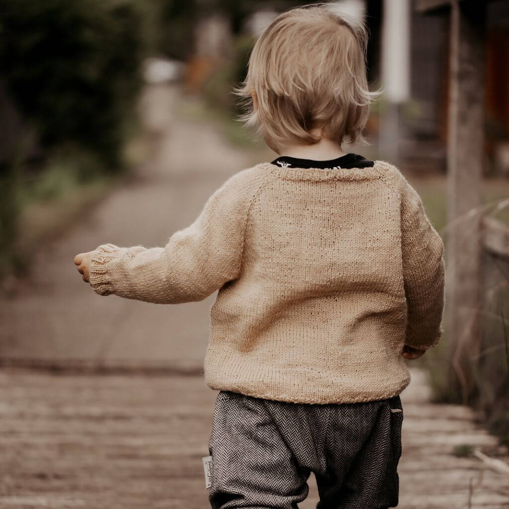 Appelbanne Design Kinderpullover Korngenser Strickanleitung - Appelbanne Design (PDF) bei bei bei bei bei bei Lieblingsgarn