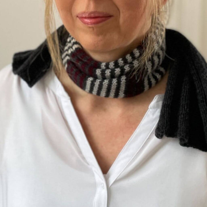 Christina Körber-Reith RiStri Schal Strickanleitung - Christina Körber-Reith (PDF) bei bei bei bei bei bei bei Lieblingsgarn