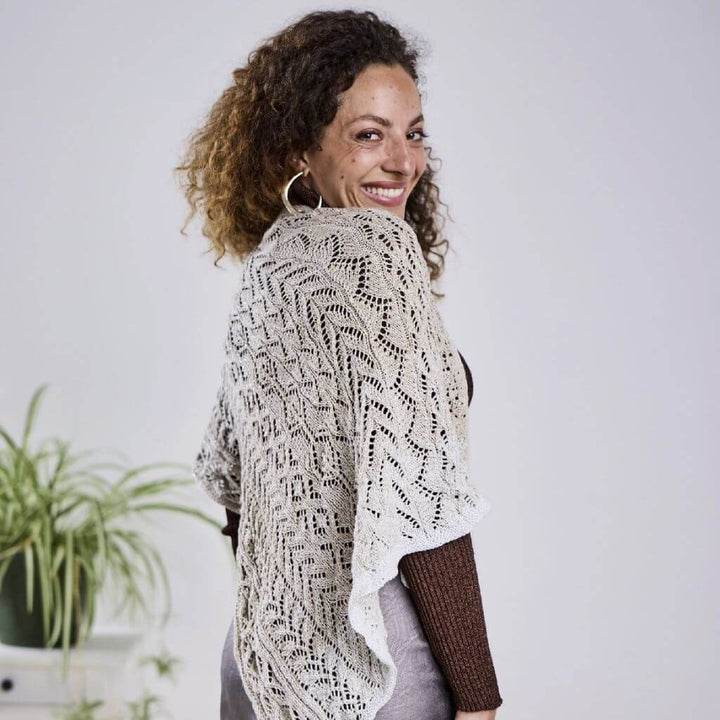 Woolly Hugs Box Multi-Muster-Tuch Advent 2026 – Bild 3 von 3 bei bei Lieblingsgarn
