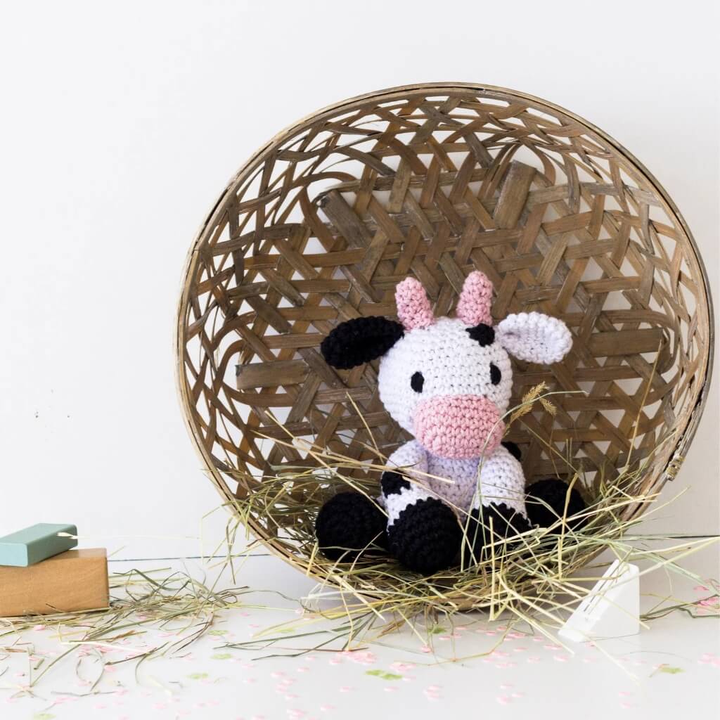 Hoooked DIY Amigurumi Häkelset Kuh Kirby Lieblingsgarn