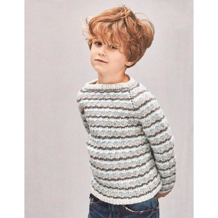 Daisy Pullover mit Streifen und Lochmuster Strickanleitung - Sandnes Garn / Åsa Christiansen (PDF) bei bei bei Lieblingsgarn