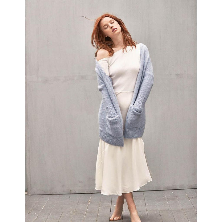 Lange Jacke mit Taschen Strickanleitung - Sandnes Garn / Liv Stangeland (PDF) bei bei bei bei bei bei bei bei Lieblingsgarn