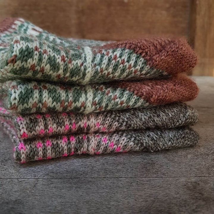 Ducathi Pattern Handschuhe Powerflowermittens Strickanleitung - Ducathi (PDF) bei bei bei bei bei bei bei bei Lieblingsgarn
