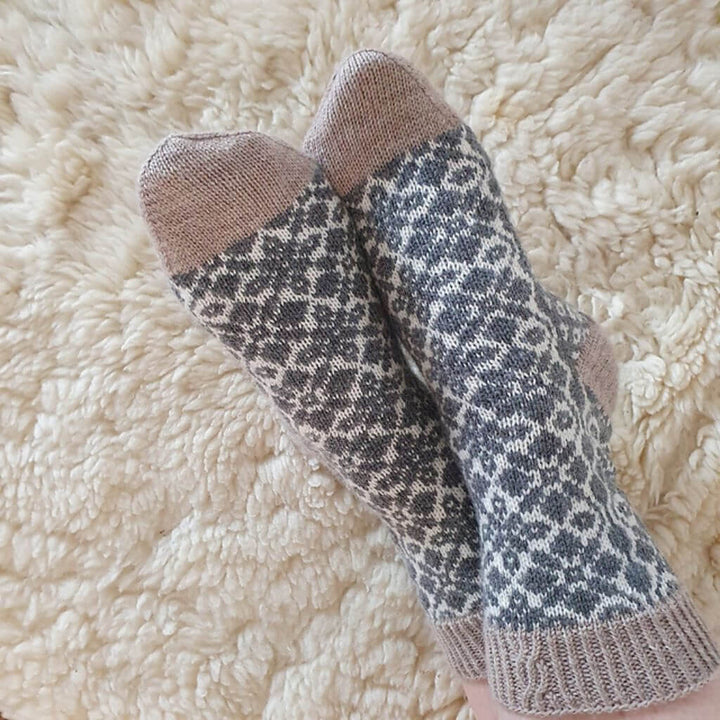Ducathi Socken Stille Zeit 2 Strickanleitung - Ducathi (PDF) bei bei bei bei bei bei bei bei bei bei bei bei Lieblingsgarn