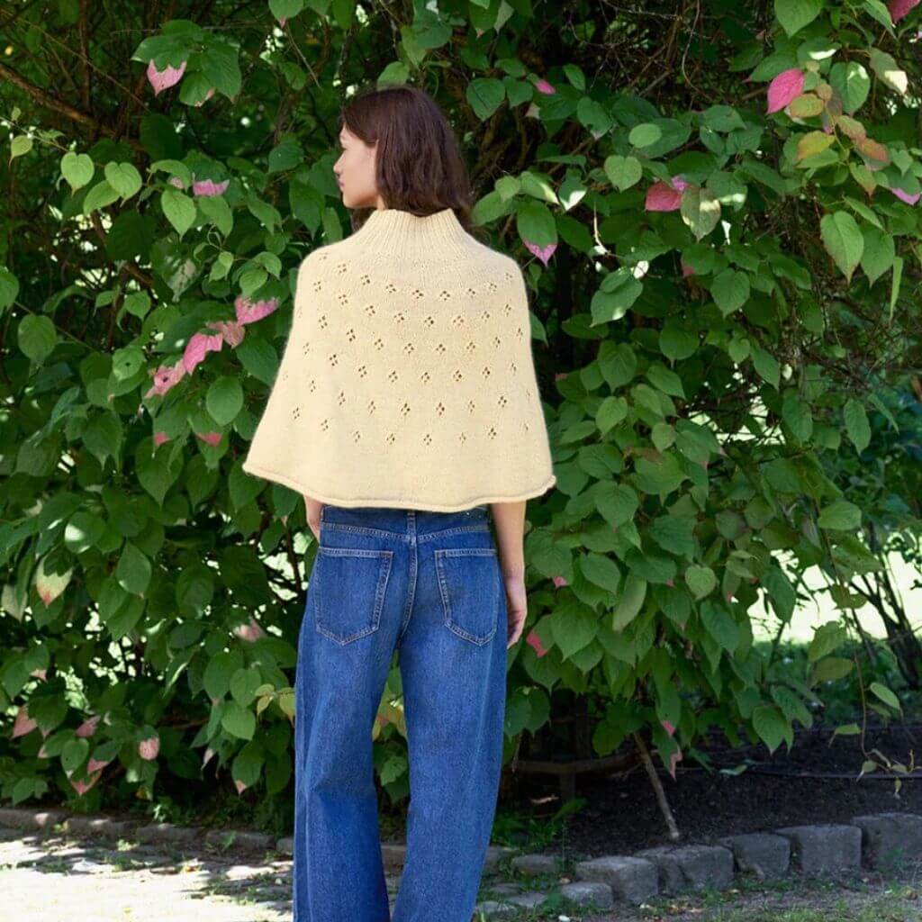 Elodie Poncho Strickanleitung - Sandnes Garn (Heft)