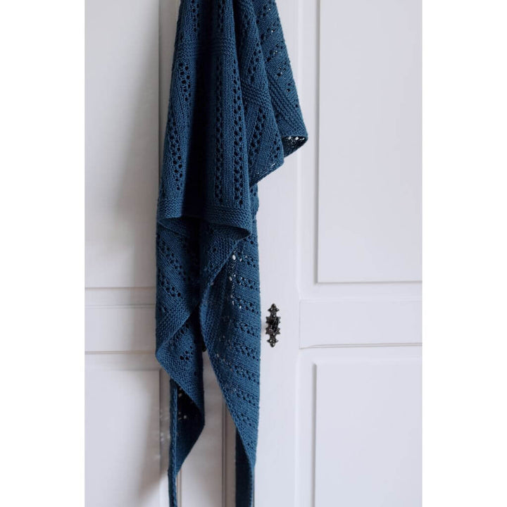 Eviknitwear Pattern Schal Blaubeeren Shawl Strickanleitung - Eviknitwear (PDF) bei bei bei bei bei bei bei bei Lieblingsgarn