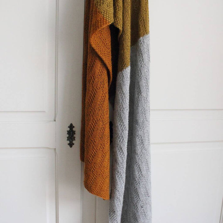 Eviknitwear Pattern Schal Listopad Shawl Strickanleitug - Eviknitwear (PDF) bei bei bei bei bei bei bei bei Lieblingsgarn