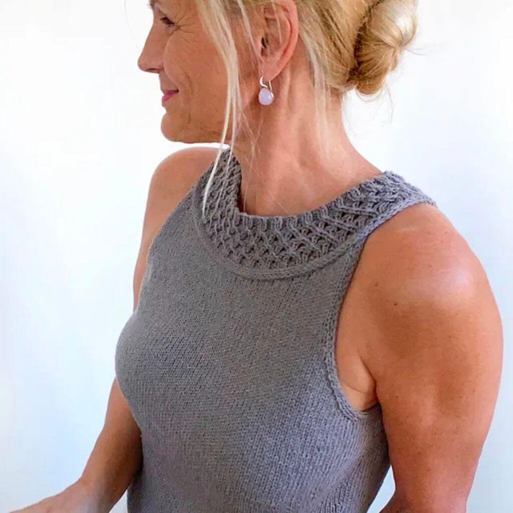 Hinterm Stein Pattern Big Chain Top Strickanleitung - Hinterm Stein (PDF) bei bei bei bei bei bei bei bei bei Lieblingsgarn
