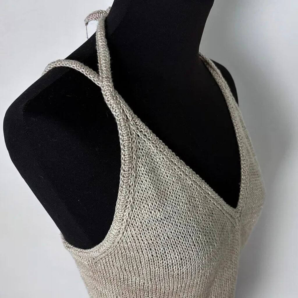 Hinterm Stein Pattern Tagliatelle Top Strickanleitung - Hinterm Stein (PDF) bei bei bei bei bei bei bei bei Lieblingsgarn