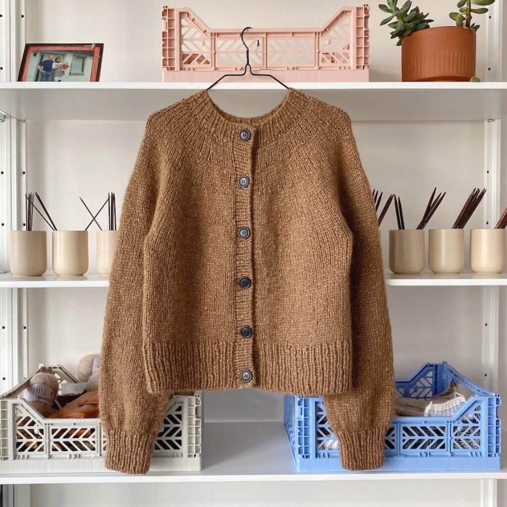 PetiteKnit Pattern Novice Cardigan Chunky Edition Strickanleitung - PetiteKnit (Heft) Lieblingsgarn