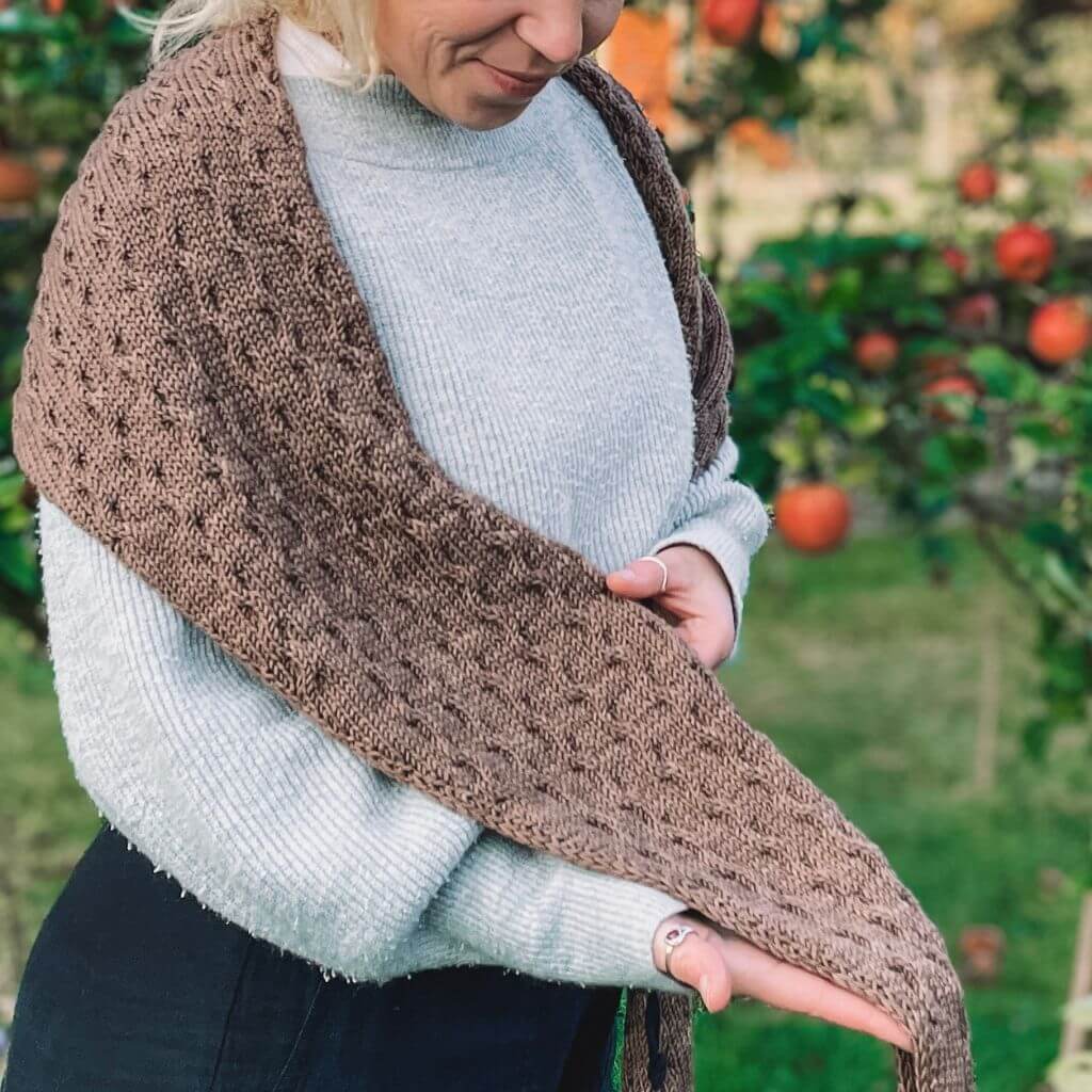 Katharina Lehmann Tuch Hazelnut Shawl Strickanleitung - Rina Lehmann (PDF) bei bei bei bei bei bei bei bei Lieblingsgarn