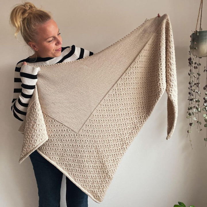 Katharina Lehmann Tuch Livia Shawl Strickanleitung - Katharina Lehmann (PDF) bei bei bei bei bei bei bei bei Lieblingsgarn