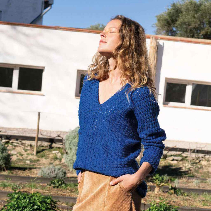 Katia Pullover mit V-Ausschnitt Häkelanleitung – Produktansicht bei Lieblingsgarn