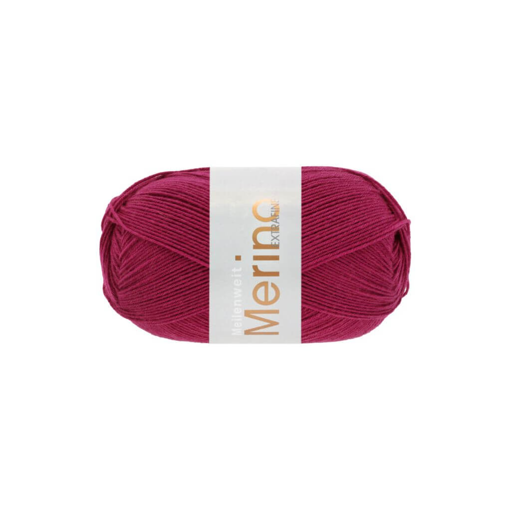 Lana Grossa 2442 - Dunkelrot Lana Grossa Meilenweit 100 Merino extrafine Lieblingsgarn