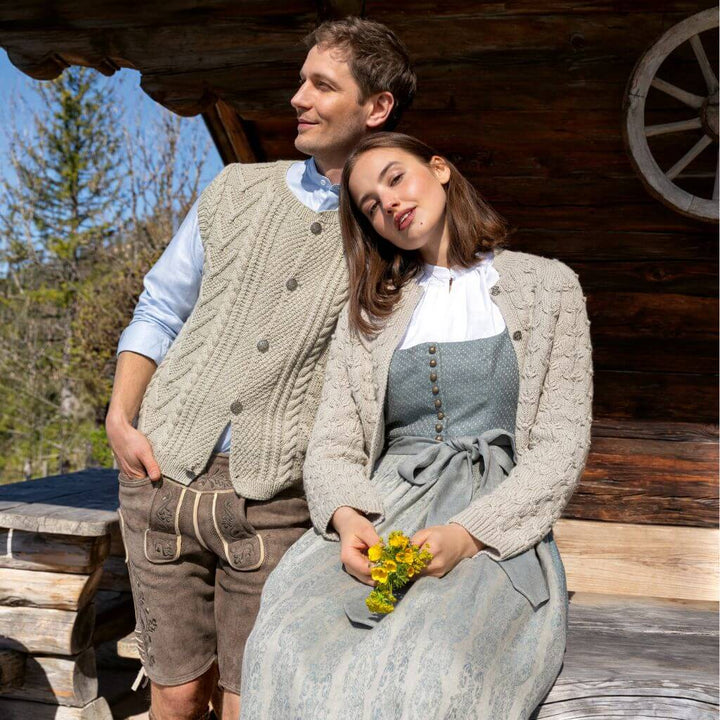 Raglanjacke Blütennoppenmuster Strickanleitung - Lana Grossa (Heft)