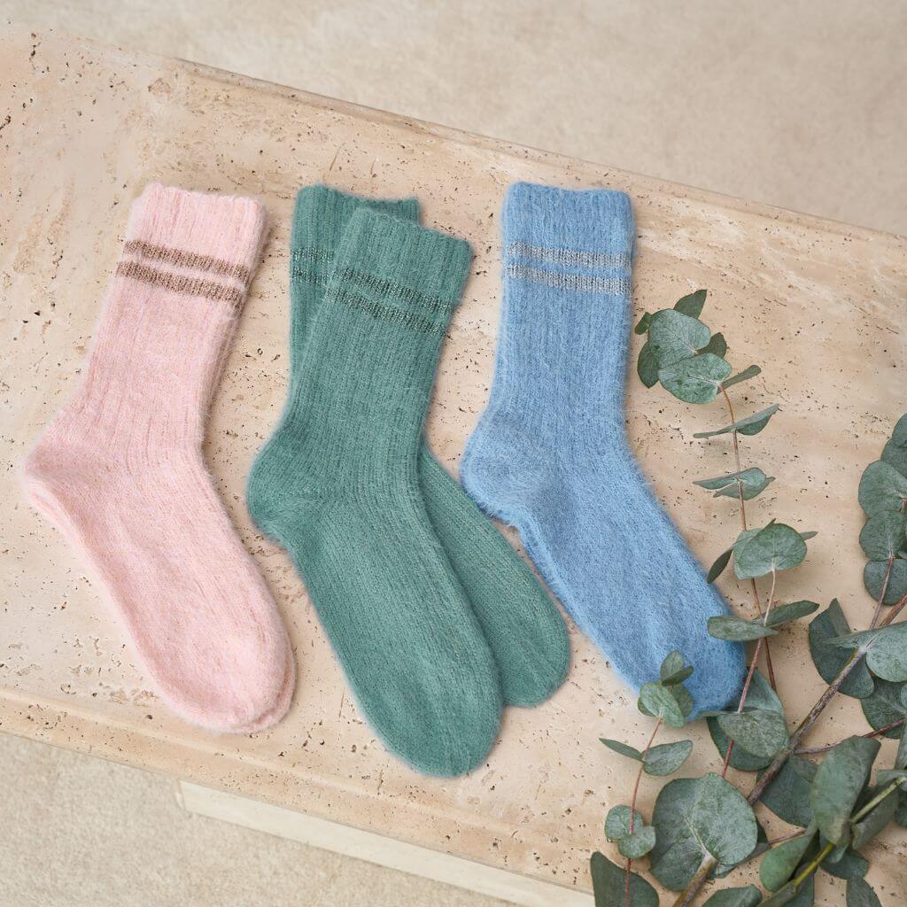 Lana Grossa Pattern Socken mit Glitzerstreifen Strickanleitung - Lana Grossa (Heft) bei bei bei bei bei bei Lieblingsgarn