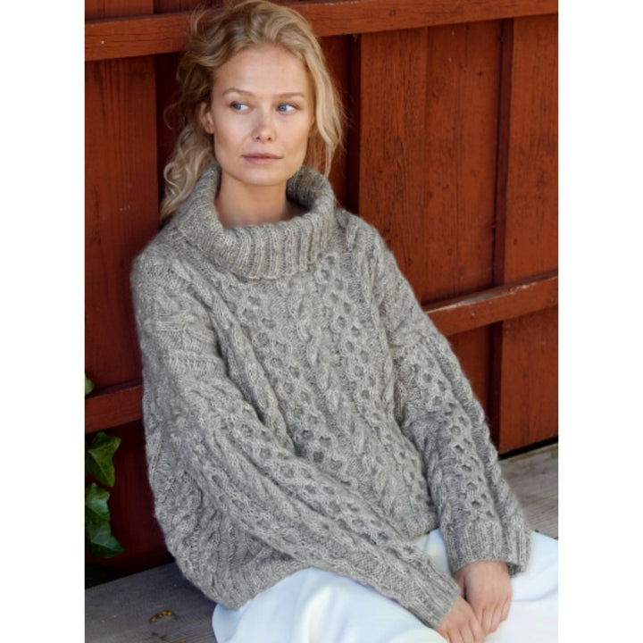 Rollkragenpullover mit Zopfmuster Strickanleitung - Lana Grossa (Heft)