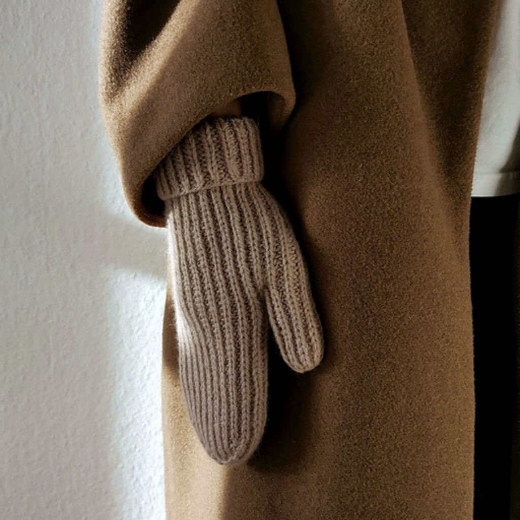 Paulastrickt Pattern Handschuhe OLE Mittens Strickanleitung - Paulastrickt (PDF) bei bei bei bei bei bei bei Lieblingsgarn
