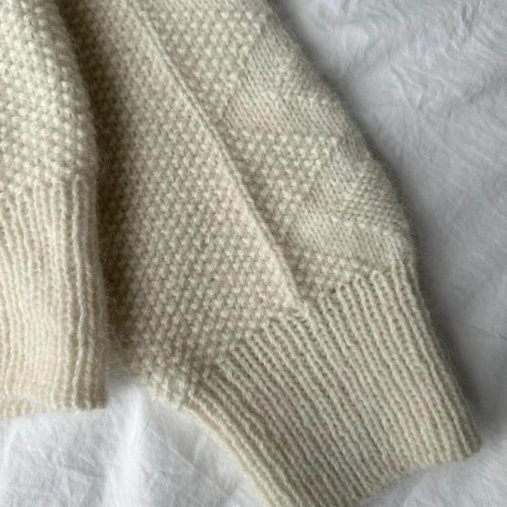 PetiteKnit Pattern Damen Pullover Esther Sweater Strickanleitung - PetiteKnit (Heft) bei bei bei bei bei bei Lieblingsgarn