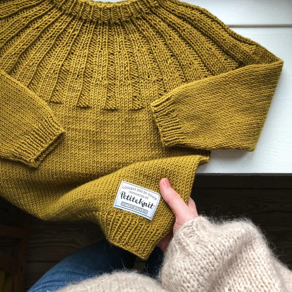 PetiteKnit Pattern Kinder Pullover Haralds Sweater Strickanleitung - PetiteKnit (Heft) Lieblingsgarn