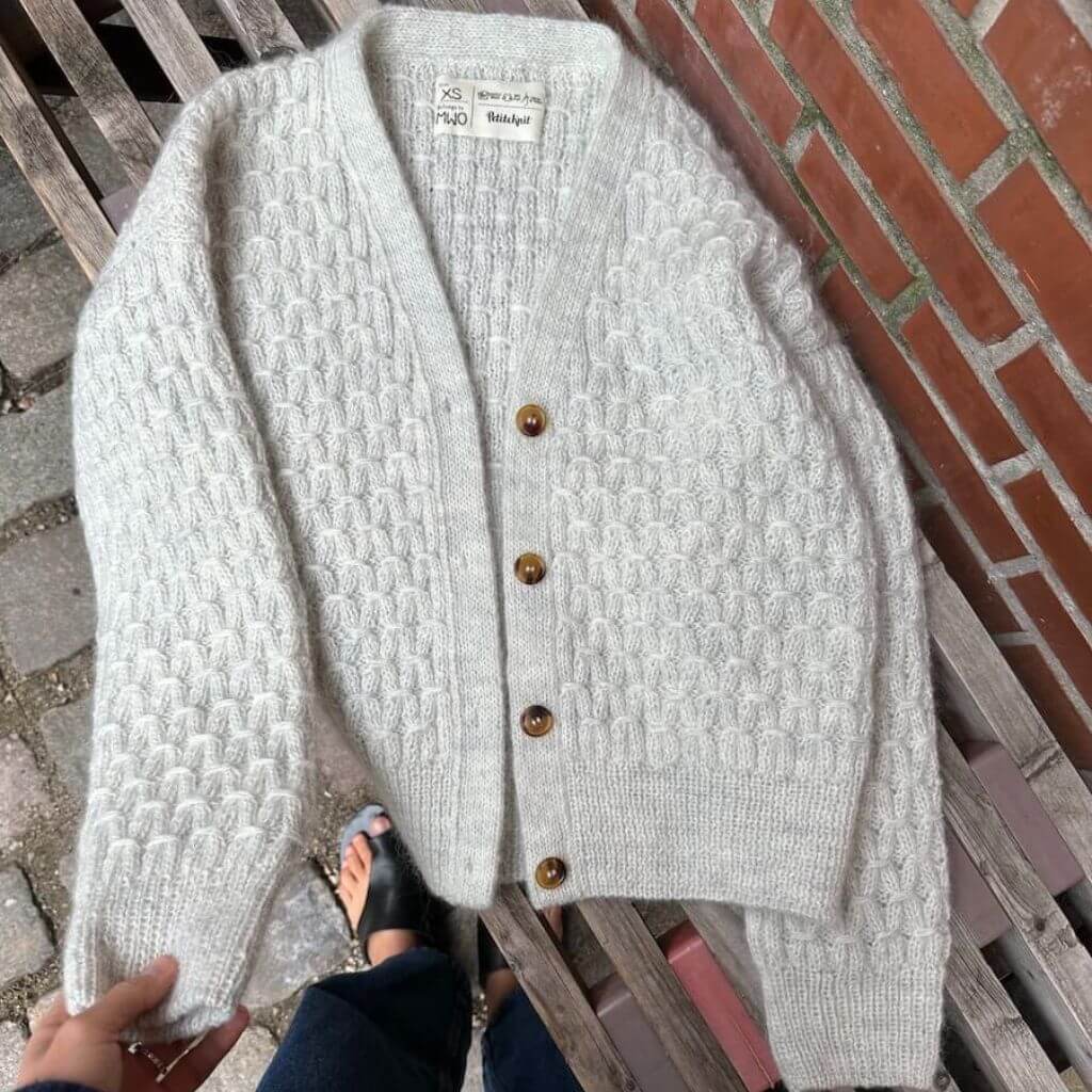 PetiteKnit Pattern Jenny Jacket V-Neck Strickanleitung - PetiteKnit (Heft) Lieblingsgarn