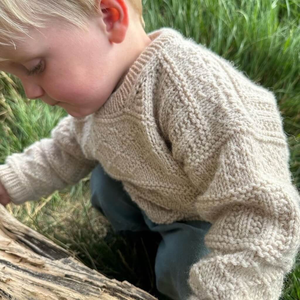 PetiteKnit Pattern Storm Sweater Junior Strickanleitung - PetiteKnit (Heft) bei bei bei bei bei bei bei bei bei Lieblingsgarn