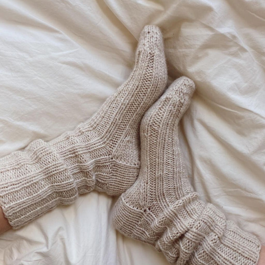 PetiteKnit Pattern Socken Sunday Strickanleitung - PetiteKnit (Heft) bei bei bei bei bei bei bei bei bei bei Lieblingsgarn