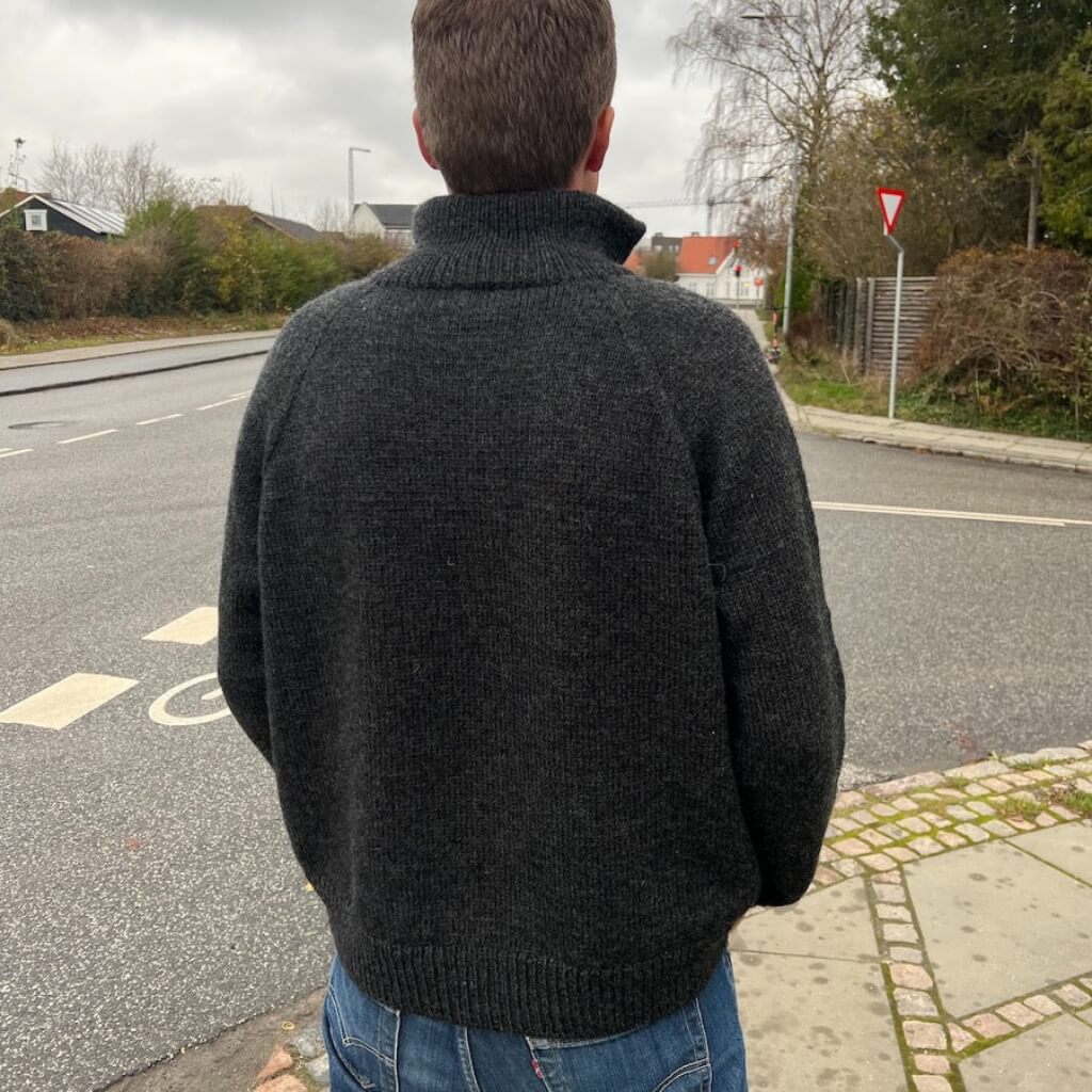 PetiteKnit Pattern Herren Pullover Zipper Sweater Light Strickanleitung - PetiteKnit (Heft) bei bei bei bei Lieblingsgarn