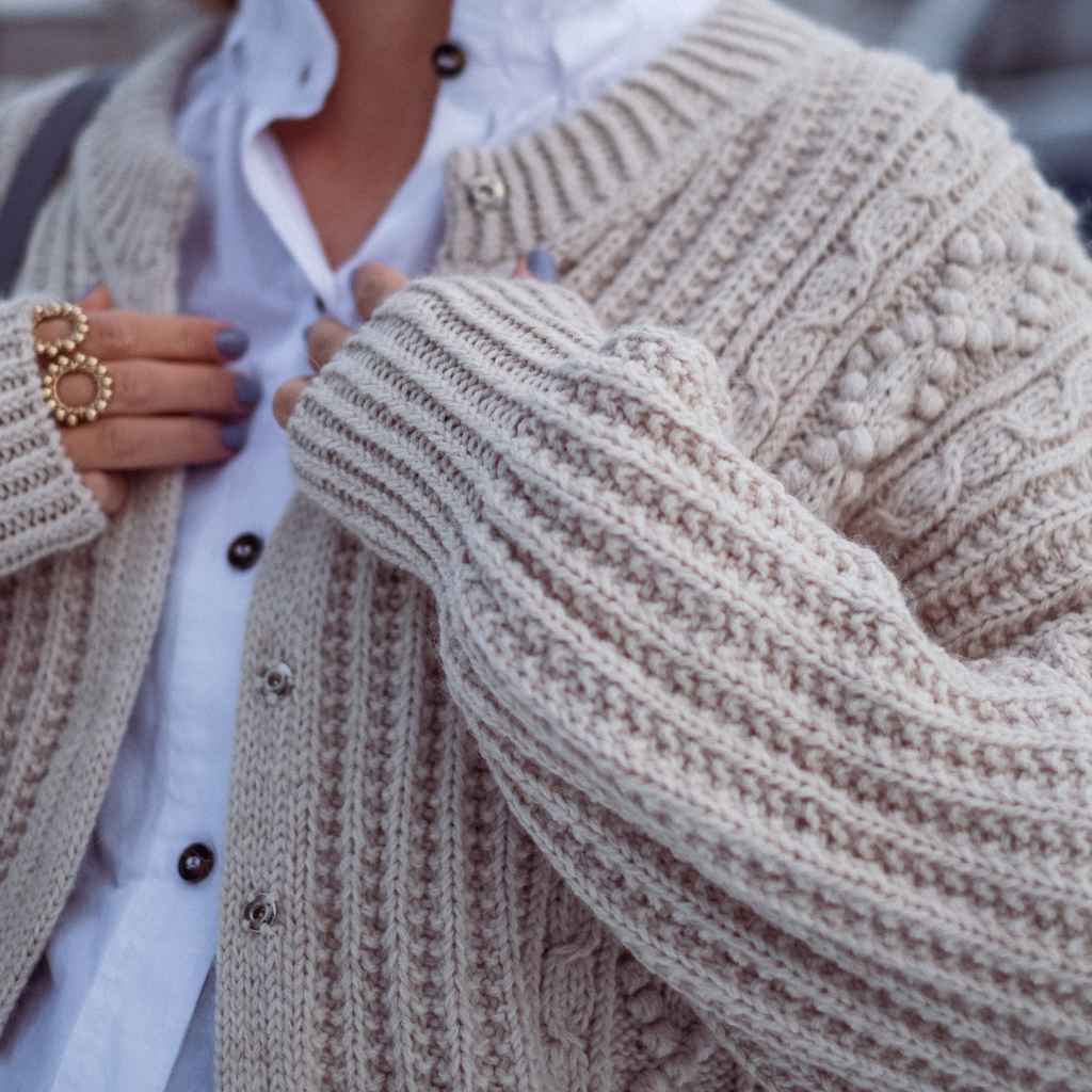 Kutovakika - Veronika Lindberg Pride &amp; Pearls Cardigan Strickanleitung - Kutovakika (PDF, englisch) Lieblingsgarn