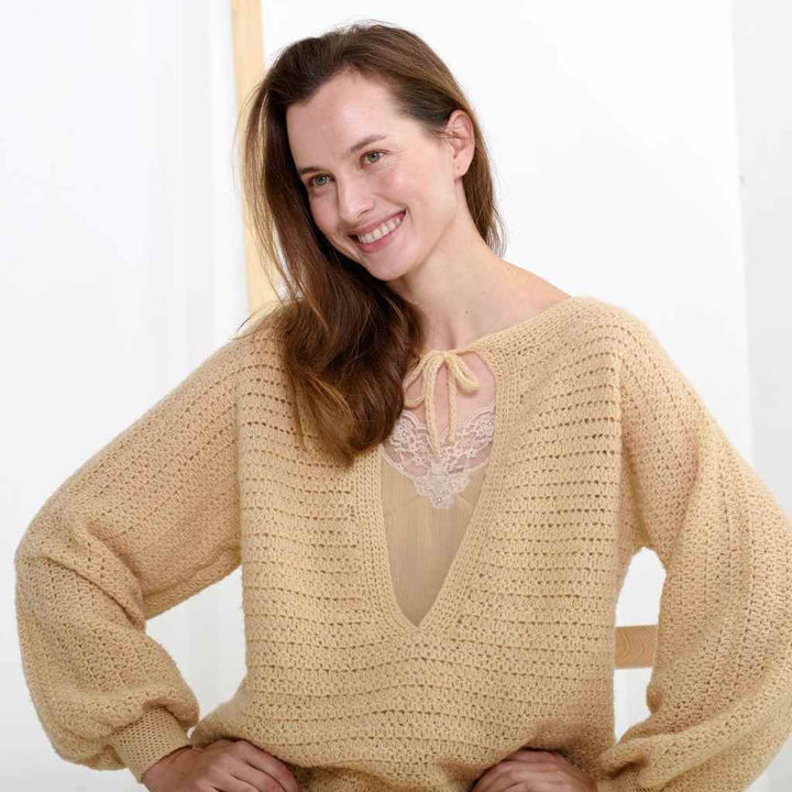 Katia Pullover Atenea mit Schnürausschnitt Häkelanleitung – Bild 3 von 3 bei Lieblingsgarn