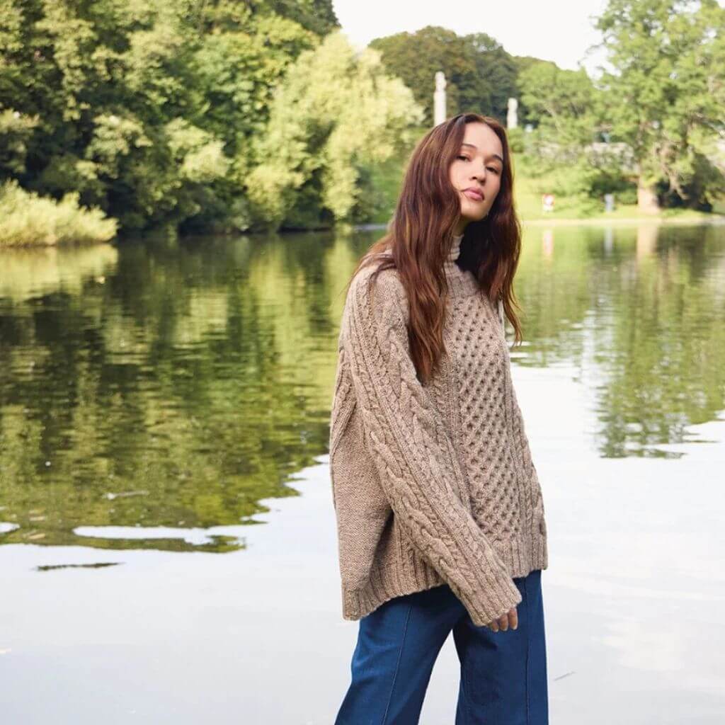 Sandnes Garn Wilbur Cable Sweater Strickanleitung - Sandnes Garn (Heft) bei bei bei bei bei bei bei bei bei bei Lieblingsgarn