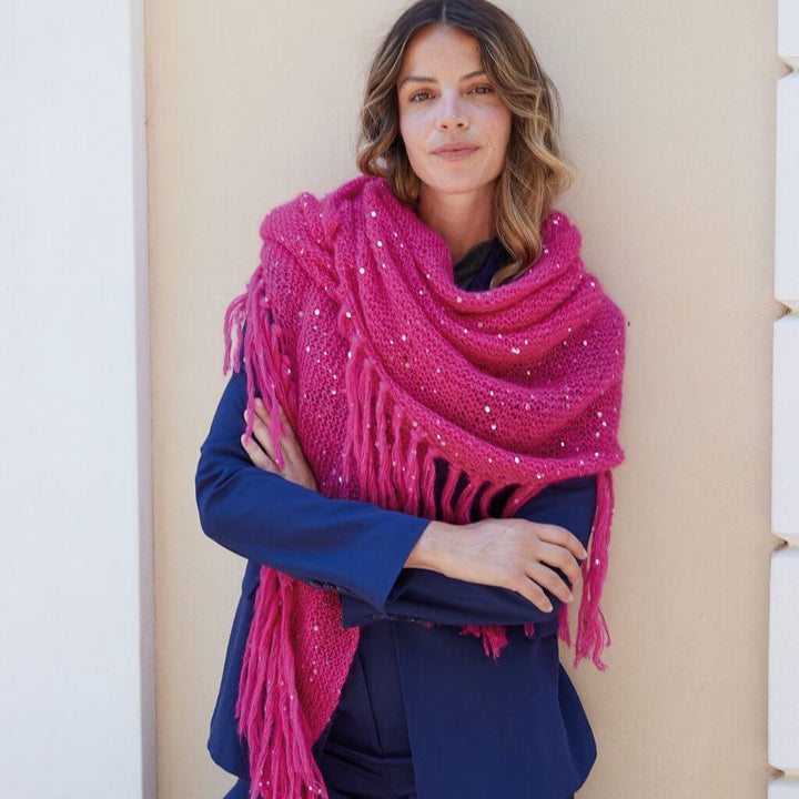 Katia Stola aus Silky Mohair Pailletes Strickanleitung – Produktansicht bei bei bei bei bei bei bei bei bei Lieblingsgarn