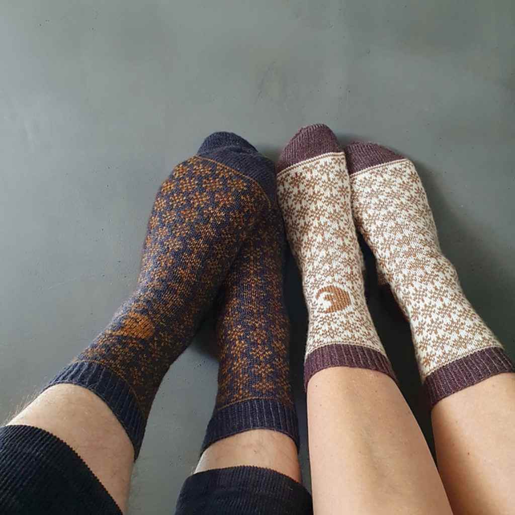 Ducathi Honeymoon Socks Strickanleitung – Produktansicht bei bei bei bei bei bei bei bei bei bei bei bei bei Lieblingsgarn