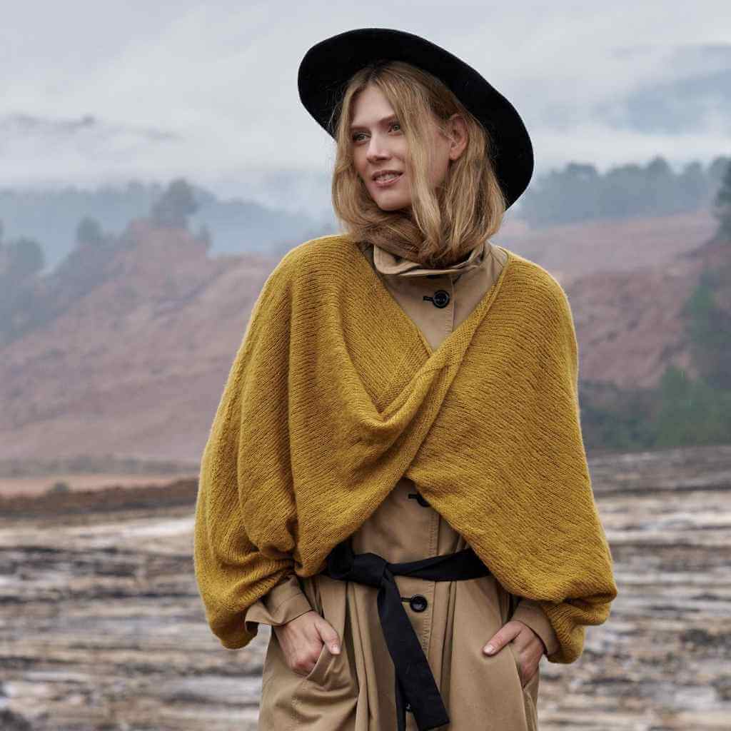 Katia Kurzer gekreuzter Pullover Atenea Strickanleitung – Bild 2 von 3 bei Lieblingsgarn