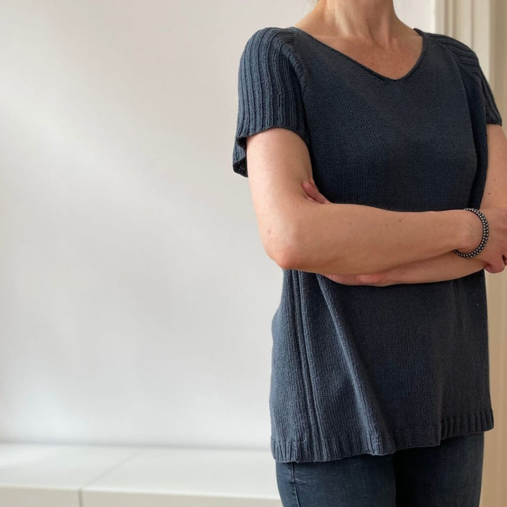 Christina Körber-Reith Shirt Silka Tee Strickanleitung - Christina Körber-Reith (PDF) bei bei bei bei bei bei Lieblingsgarn