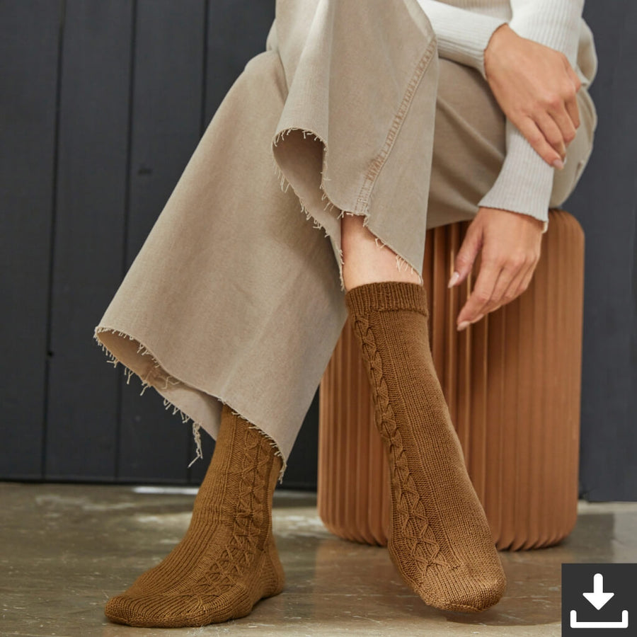 Lana Grossa Pattern Socken mit Zopfmuster Strickset - Lana Grossa (PDF) bei bei bei bei bei bei bei bei bei Lieblingsgarn