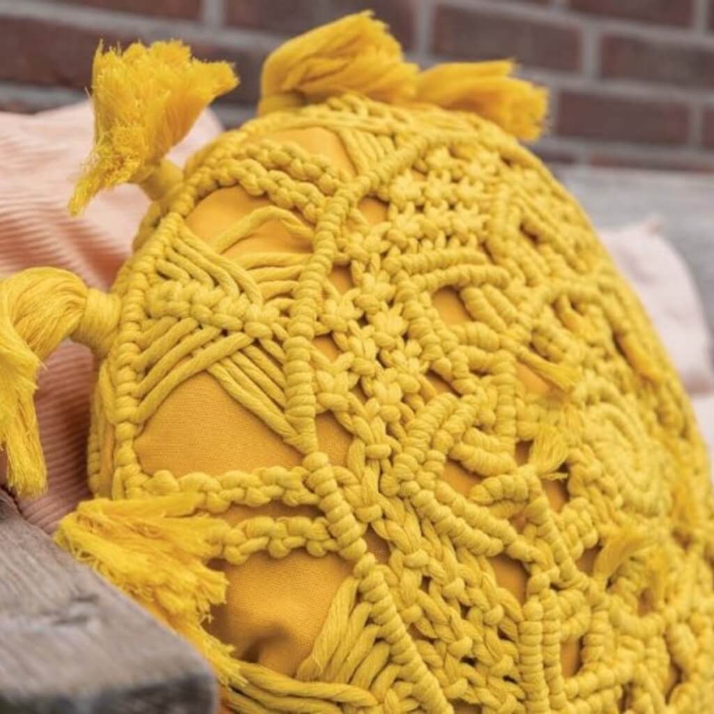 Durable Pattern Solstice Makramee Kissen Durable Rope (PDF) bei bei bei bei bei bei bei bei bei bei bei bei bei Lieblingsgarn