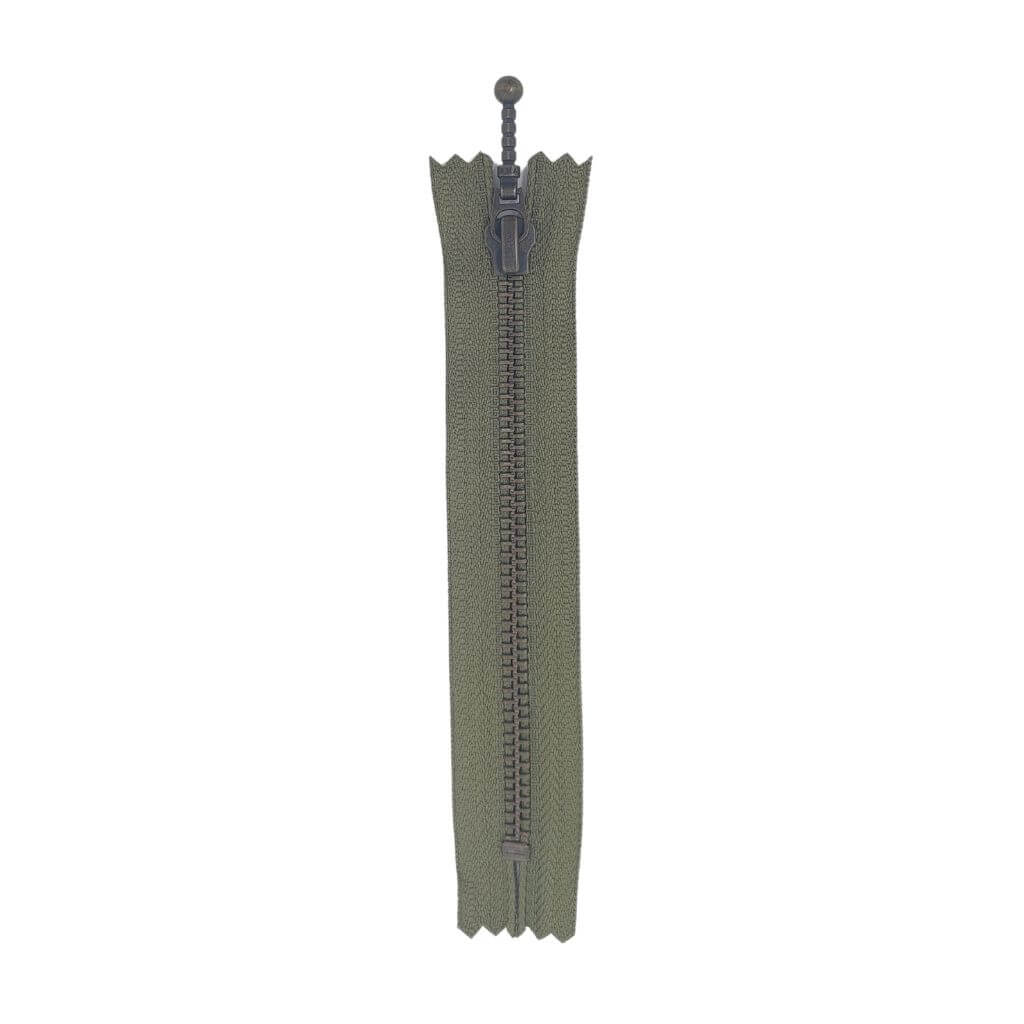 YKK Reißverschluss nicht teilbar 24 cm 011 Olivgrün 24 cm Lieblingsgarn