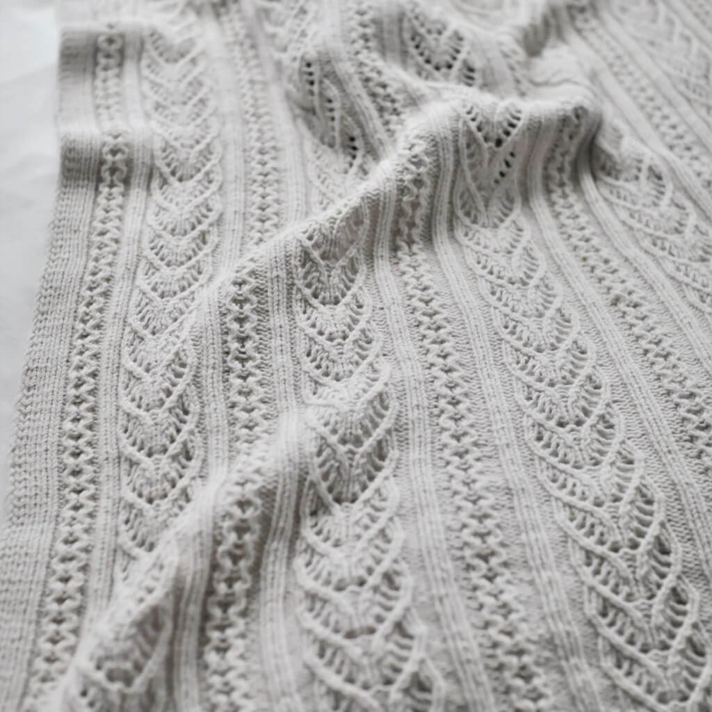 Yndestrikk Pattern Lochmuster Babydecke Strickanleitung - Yndestrikk (PDF) Lieblingsgarn