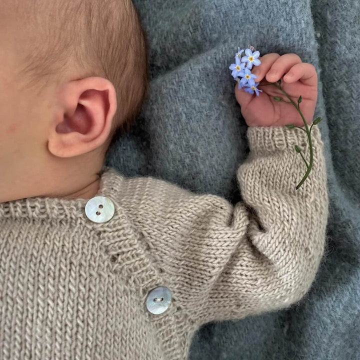 Yndestrikk Pattern Baby Knöpfebody Strickanleitung - Yndestrikk (PDF) Lieblingsgarn
