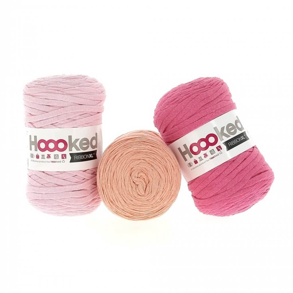 Hoooked Set aus 3 Rollen RibbonXL Think Pink Lieblingsgarn